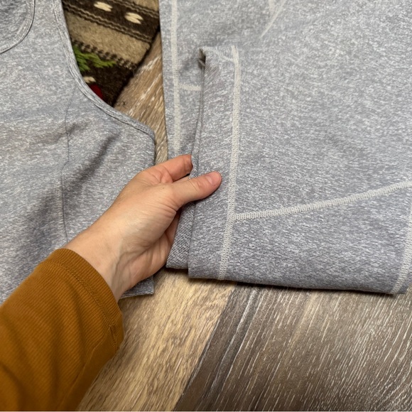 Matching Workout Set Sz S EUC High Rise & Cutout Back Heather Grey - Picture 8 of 8